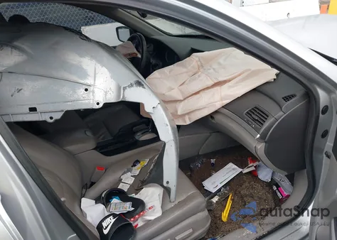 2010 Honda Accord 3.5 Ex-L z USA, uszkodzony, nr VIN 1HGCP3F85AA019390